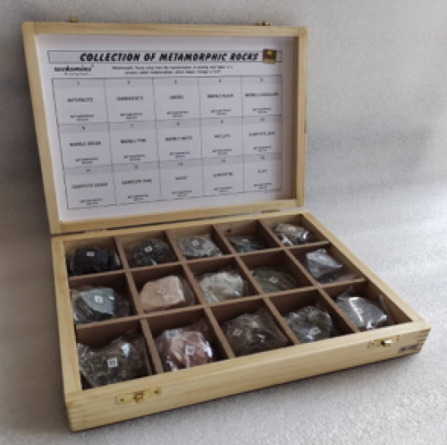 COLLECTION OF METAMORPHIC ROCKS