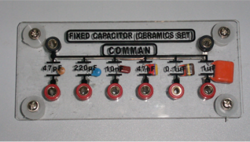 FIXED CAPACITANCE CAPACITOR BOARD